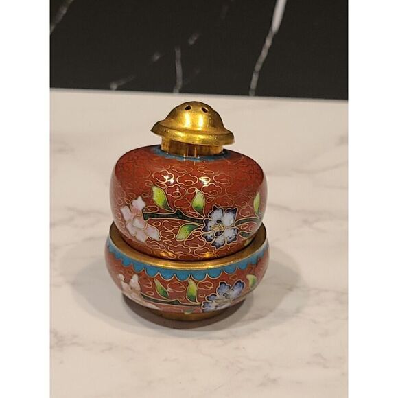 Cloisonné Open Salt Bowl Cellar Pepper Shaker Flower Red Enamel Brass Stacking - Picture 1 of 8